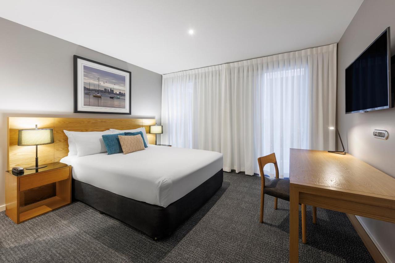 Quest Brighton On The Bay Aparthotel Melbourne Exterior photo
