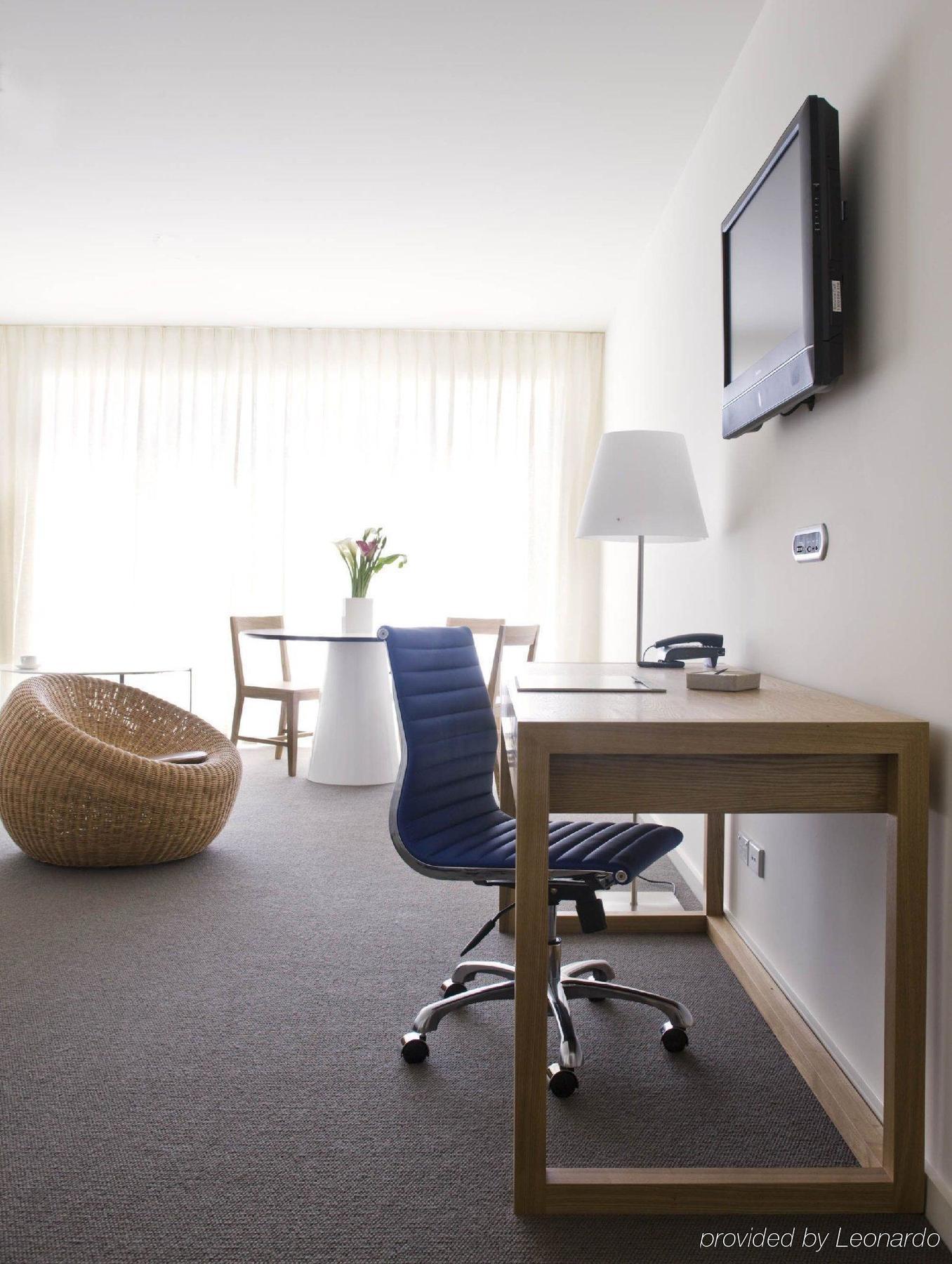 Quest Brighton On The Bay Aparthotel Melbourne Room photo
