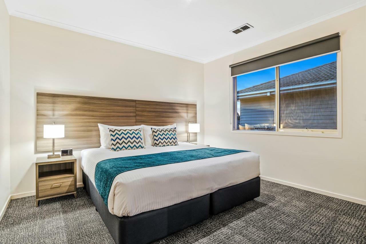 Quest Brighton On The Bay Aparthotel Melbourne Exterior photo